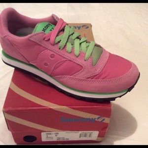 NWT Saucony Sneakers